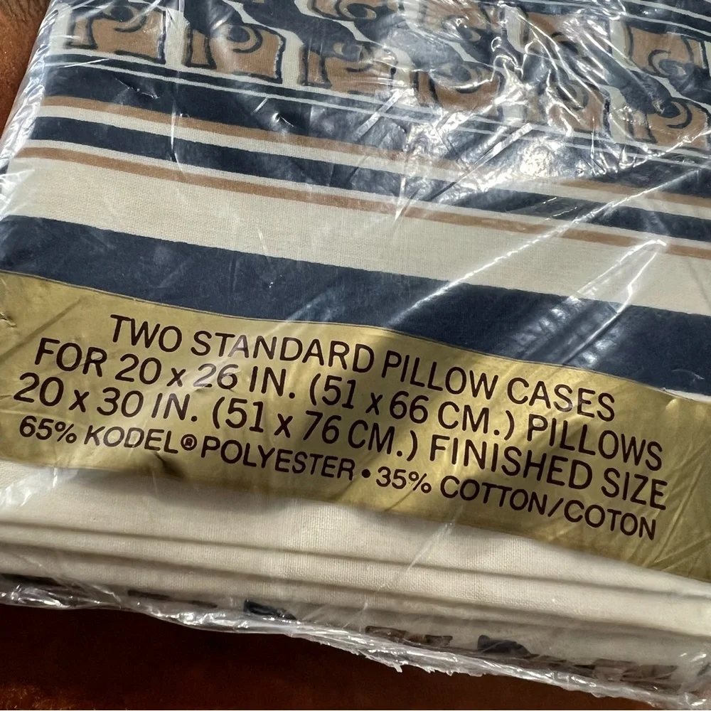 Vintage NWT Springmaid Windercale No Iron Percale Pillowcases blue tan white